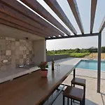 Lemi Villa *