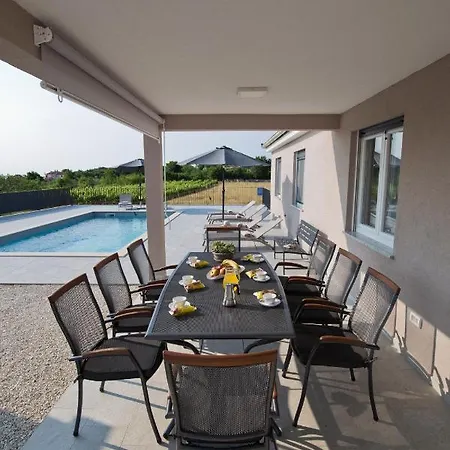 Holiday home Lemi