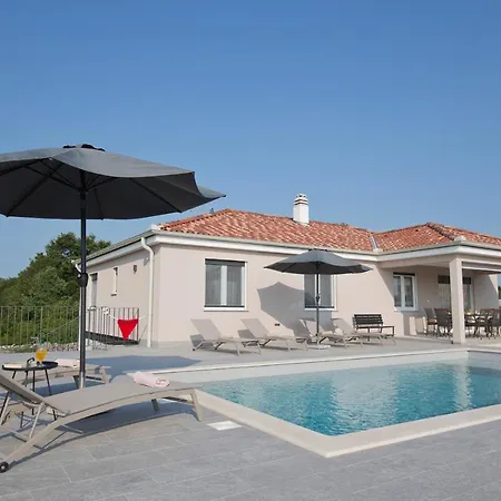 Lemi Holiday home