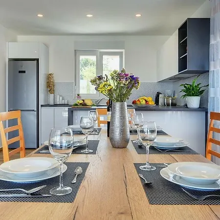 Ferienhaus Lemi
