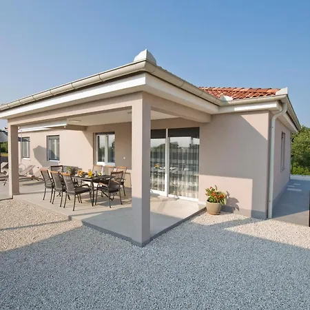 Villa Lemi *